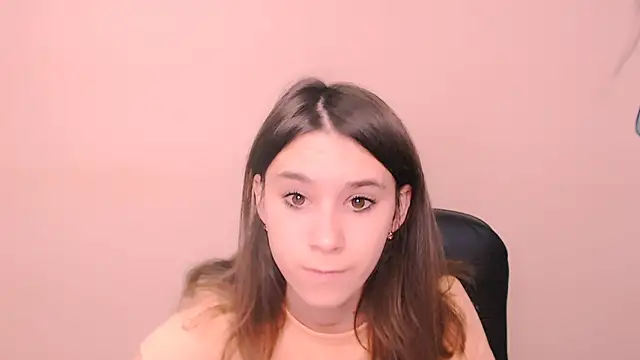 RosaRay  online show from October 24, 6:32 am