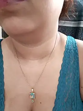 Snapshot of Mow_955 chatting on October 22, 6:35 am Mow 955 online show from October 22, 6:35 am