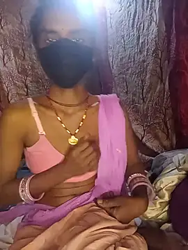 Snapshot of Babhi_Love chatting on May 8, 6:30 am Babhi Love online show from May 8, 6:30 am