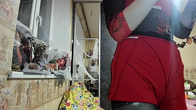 WatsonMi online show from October 31, 4:08 pm