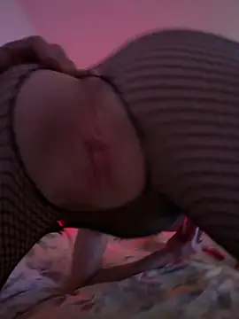 Reacher110565 online show from February 13, 6:15 pm