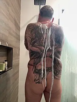 Reacher110565 online show from February 26, 12:42 am