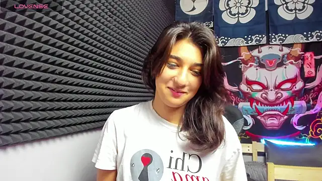 Elfy Rare  online show from October 27, 2:43 pm