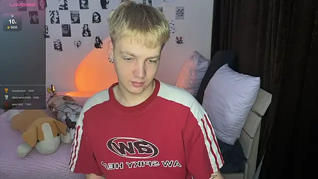 olivertasty online show from October 30, 1:45 pm