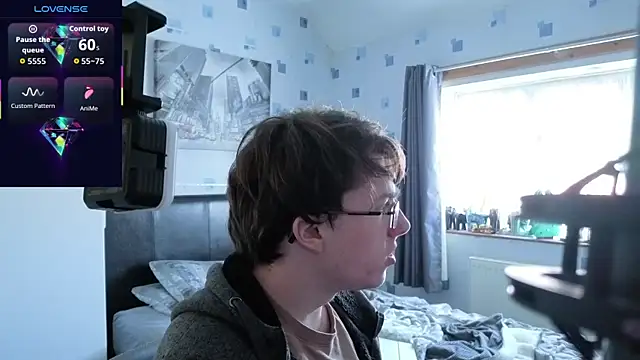 Snapshot of luciferdaroyale chatting on October 31, 2:29 pm luciferdaroyale online show from October 31, 2:29 pm