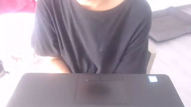 sabrina v  online show from May 9, 1:38 pm