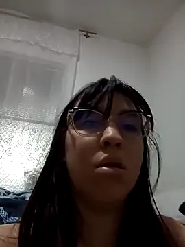 lareinalareinadelanal online show from October 22, 1:33 pm