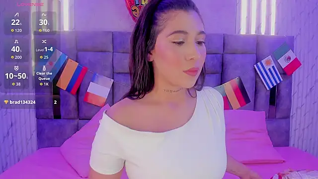 Miah Palacio online show from June 23, 9:07 am