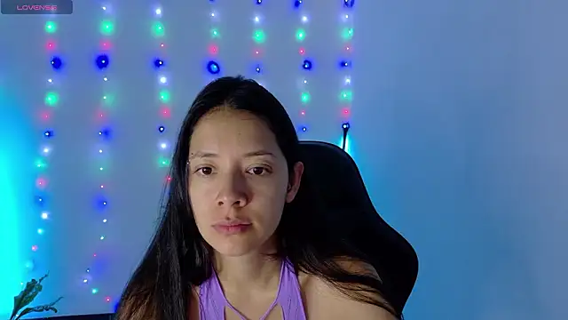 Snapshot of Sarasavage chatting on January 14, 11:49 am Sarasavage online show from January 14, 11:49 am