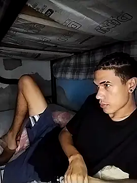 Snapshot of Gabriel_Stone chatting on November 10, 3:38 am Gabriel Stone online show from November 10, 3:38 am