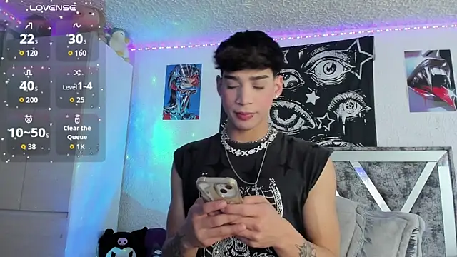 Snapshot of Dark_Boy26 chatting on February 23, 2:42 am Dark Boy26 online show from February 23, 2:42 am