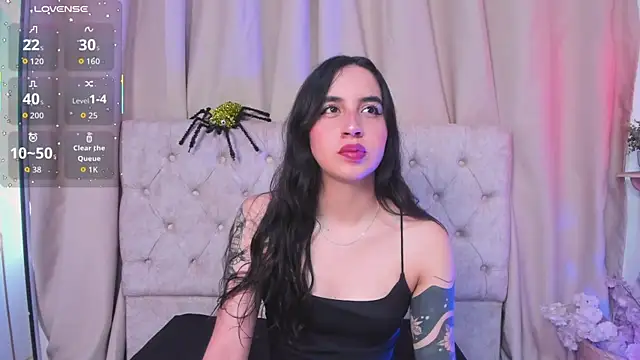 kaylee lee online show from October 18, 1:45 pm