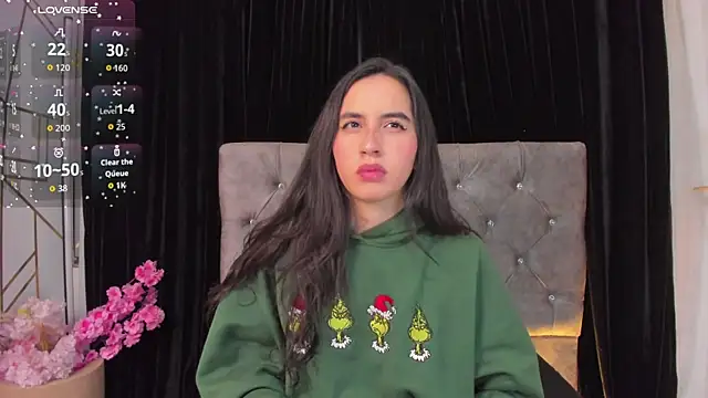 kaylee lee online show from November 14, 4:00 am