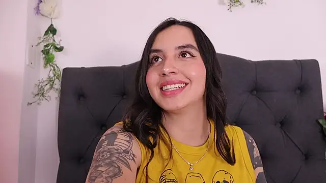 kaylee lee online show from February 13, 4:30 am