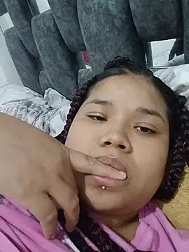 kimberlin26 online show from March 22, 7:50 pm