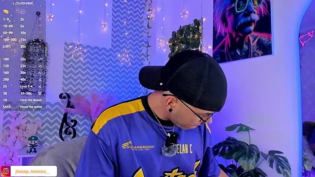 jhosepMoreno online show from April 14, 12:33 pm