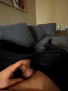 Kuramax4 online show from December 5, 9:51 am