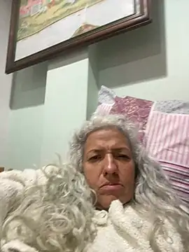 Snapshot of marilyn70 chatting on June 14, 2:24 am marilyn70 online show from June 14, 2:24 am