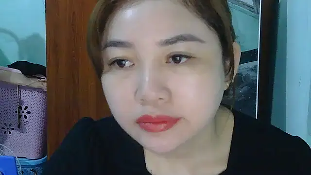 Uhem112 online show from October 26, 1:44 am