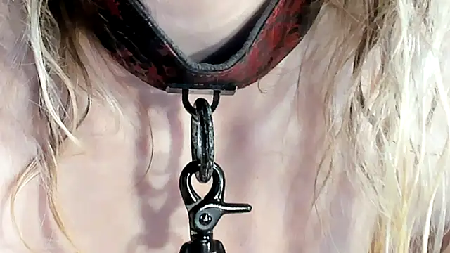 Naughty  Slave online show from April 3, 10:24 am