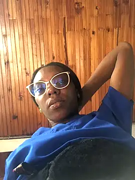 BryanaSmith21 online show from September 27, 3:06 pm