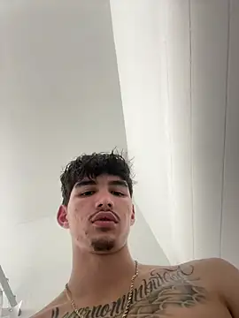 funbigdickk online show from January 18, 1:53 am