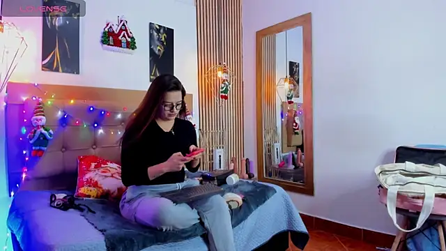  samanthaa foxx online show from December 4, 3:16 am