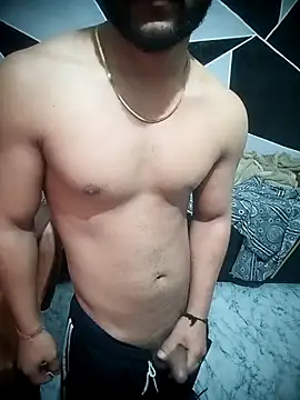 Kartikkartik8595 online show from February 25, 9:57 pm