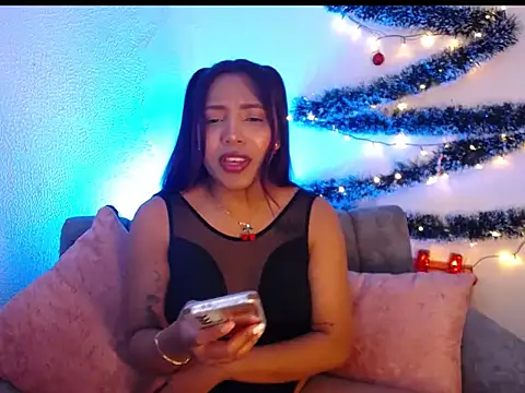 Snapshot of warisg__ chatting on December 3, 10:41 pm warisg online show from December 3, 10:41 pm