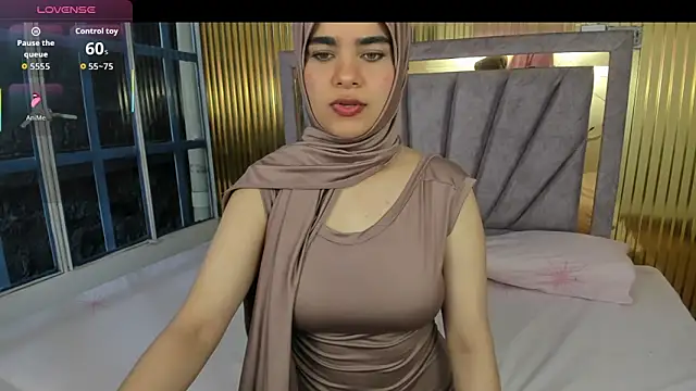Snapshot of Asly_farhat chatting on October 12, 2:49 pm Asly farhat online show from October 12, 2:49 pm