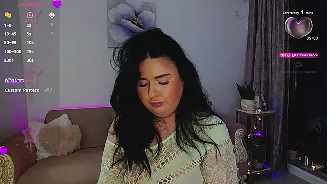 oliviathea online show from October 8, 9:23 pm