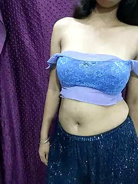 Snapshot of Siya5690 chatting on July 20, 5:15 pm Siya5690 online show from July 20, 5:15 pm