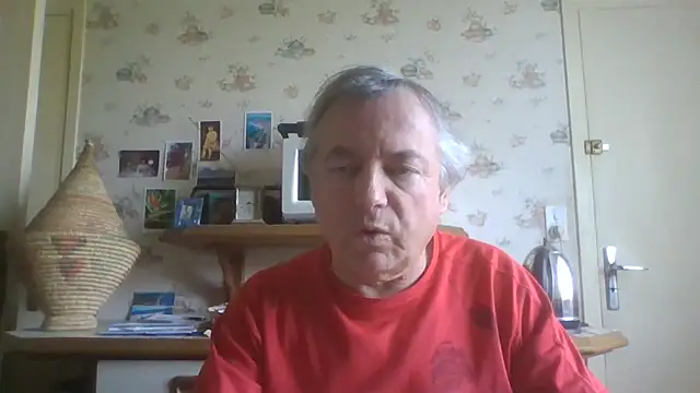 Snapshot of gegevincent chatting on May 19, 12:33 pm gegevincent online show from May 19, 12:33 pm