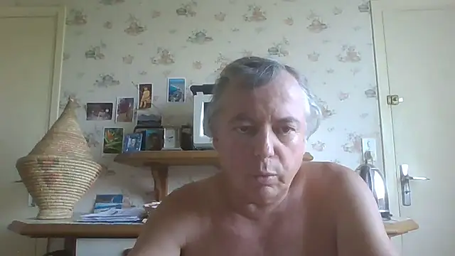 Snapshot of gegevincent chatting on May 28, 2:03 pm gegevincent online show from May 28, 2:03 pm