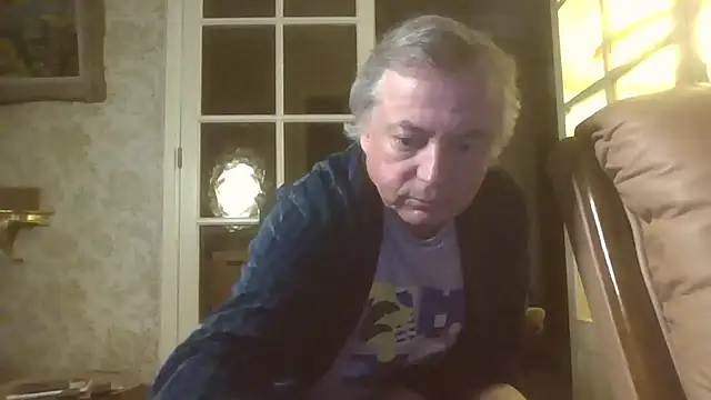 Snapshot of gegevincent chatting on June 4, 8:26 pm gegevincent online show from June 4, 8:26 pm