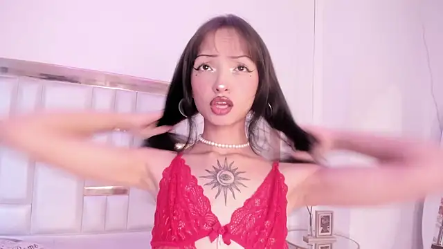 MaddieStark online show from November 3, 4:52 pm