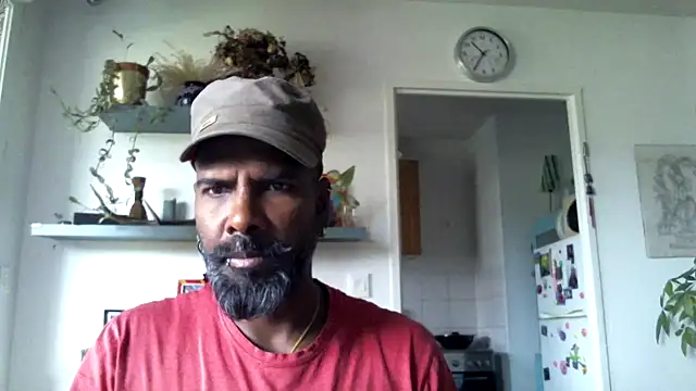 frenchblackc31 online show from September 12, 8:36 am