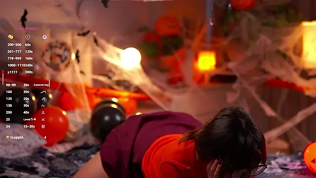 Snapshot of Julia_PR0 chatting on October 31, 6:47 am Julia PR0 online show from October 31, 6:47 am