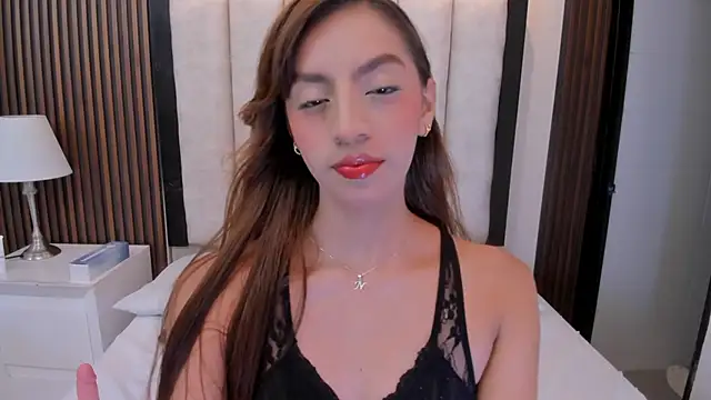 Nina young  online show from November 28, 8:00 pm