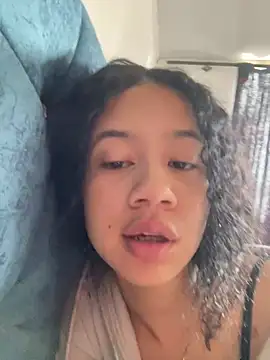 jadee8 online show from April 12, 4:23 pm