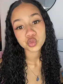 jadee8 online show from April 13, 4:12 pm