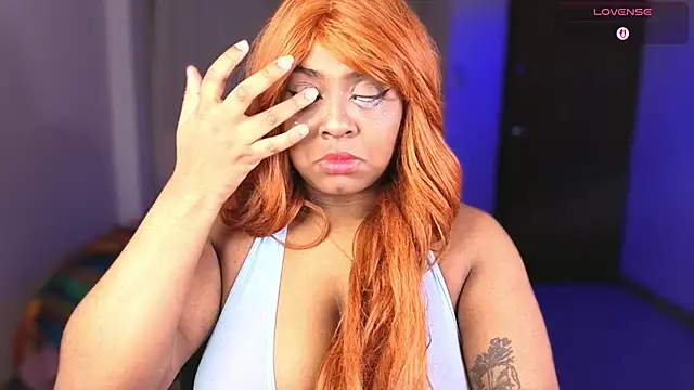 Snapshot of iridessaa chatting on October 22, 3:40 am iridessaa online show from October 22, 3:40 am