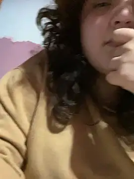 Snapshot of Solangerulo_ chatting on February 19, 9:38 am Solangerulo online show from February 19, 9:38 am