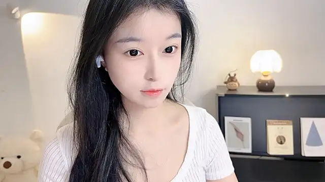 Onechestnut online show from November 4, 6:01 am