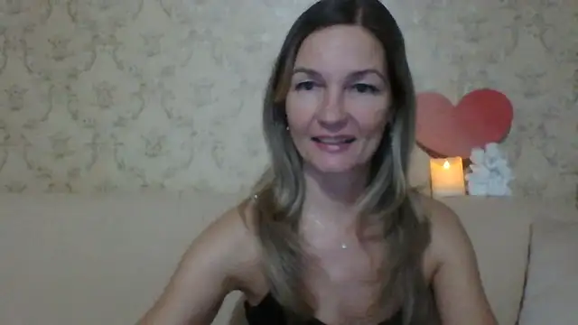 sweetriki online show from February 13, 5:09 pm