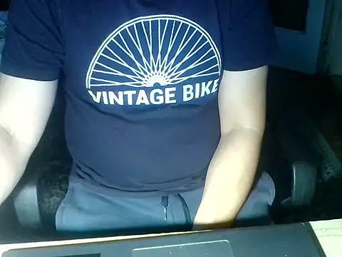 Snapshot of zee06 chatting on October 23, 3:22 pm zee06 online show from October 23, 3:22 pm