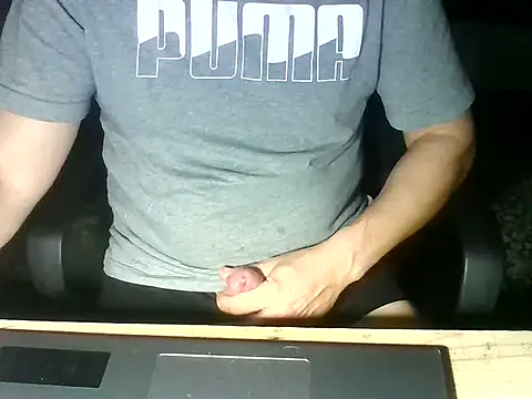 Snapshot of zee06 chatting on November 18, 9:08 pm zee06 online show from November 18, 9:08 pm