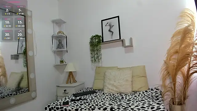 Samanta Monroe online show from October 12, 6:07 pm