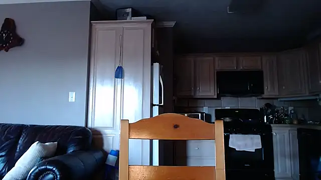 Blueeyedzaya  online show from November 12, 2:17 pm