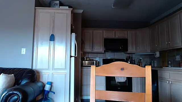 Blueeyedzaya  online show from November 13, 3:55 pm